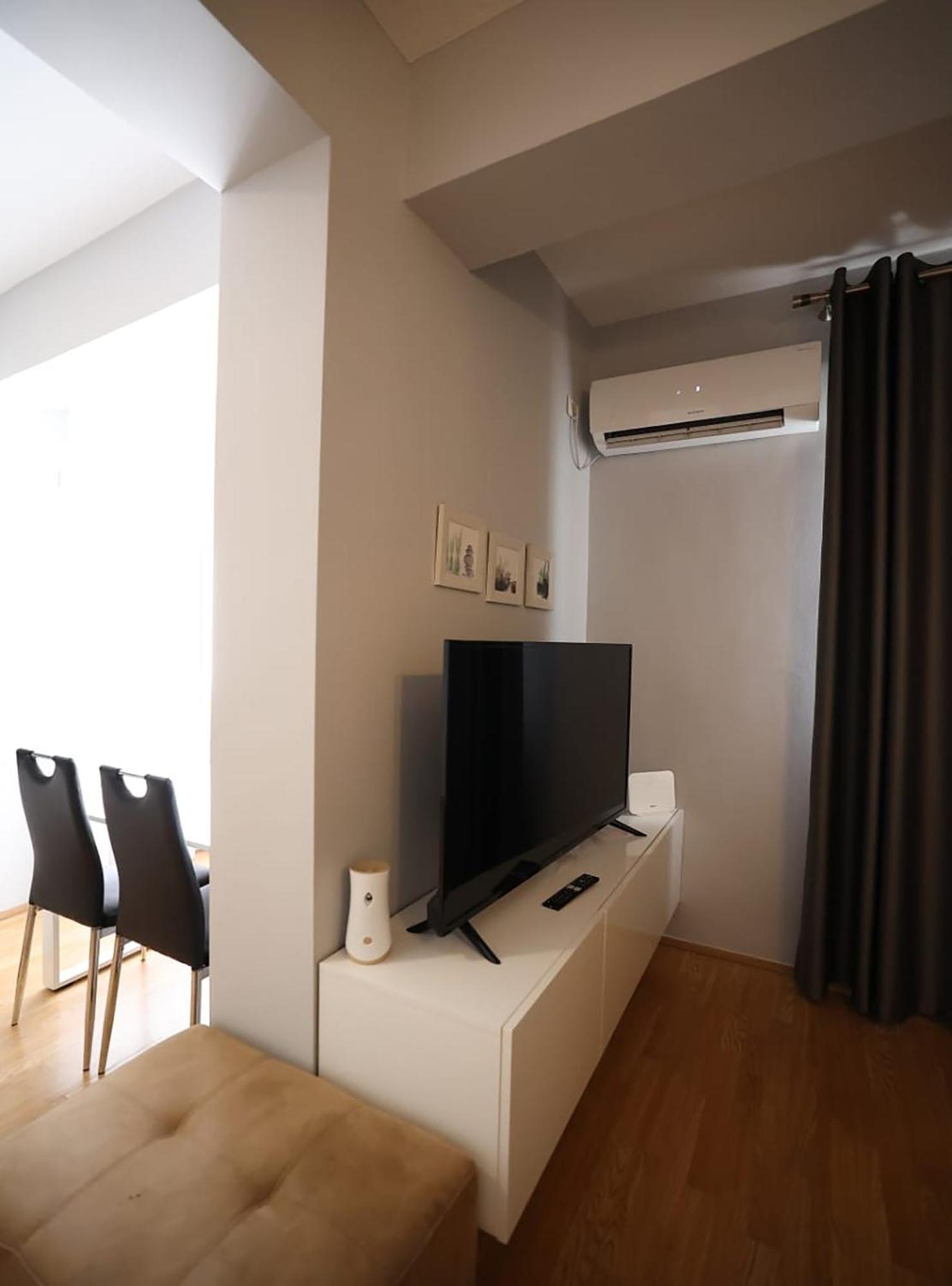 Arkle Apartment 3 地拉那 外观 照片